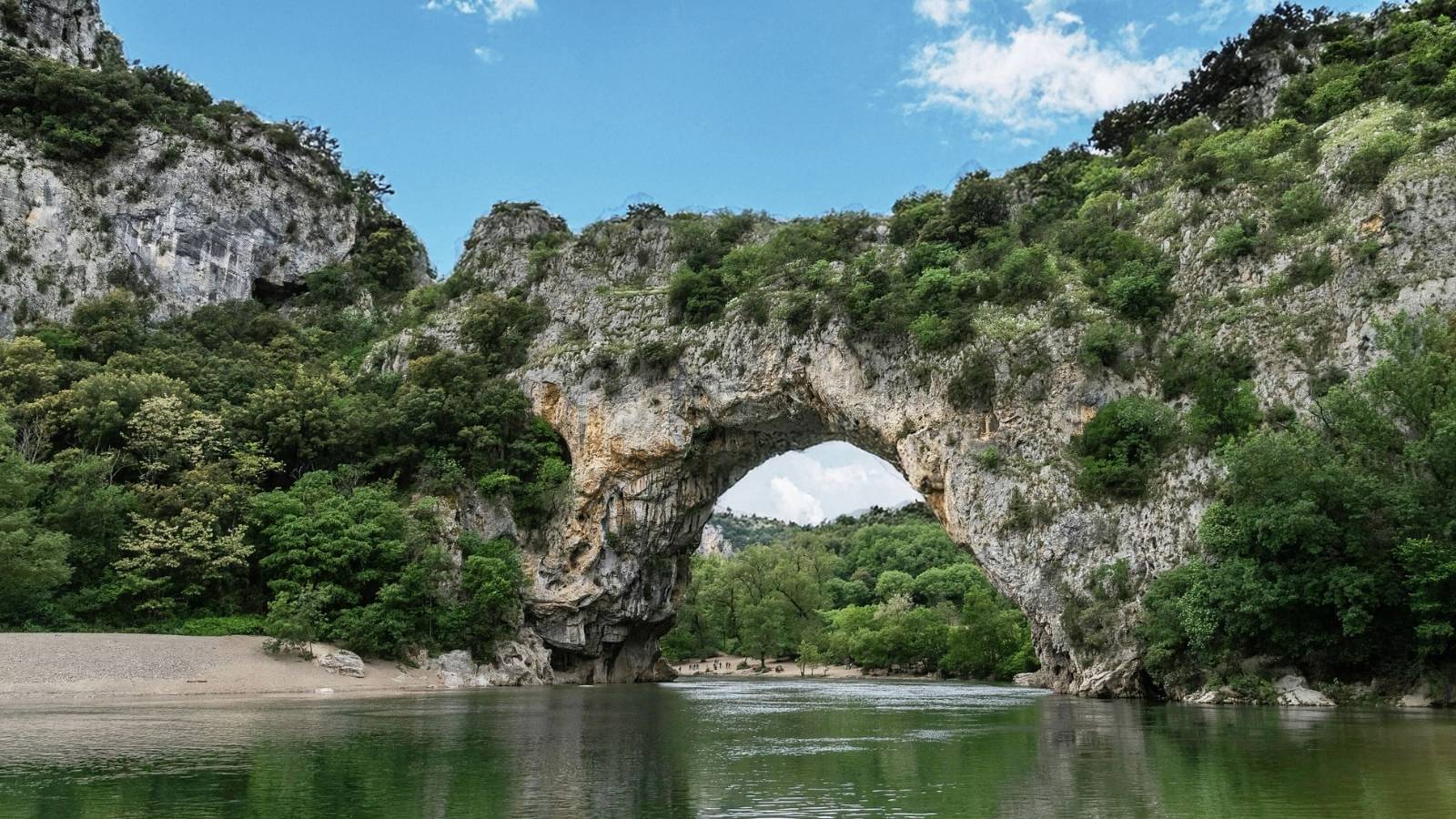lagorce-arche